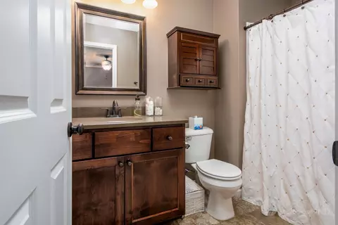 4820 Windsor St, Bismarck, ND 58503 photo 10