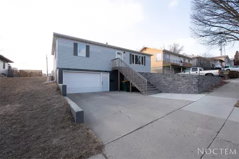 1704 15th St, Bismarck, ND 58501 photo 17