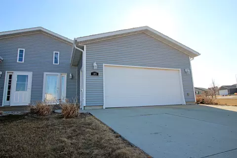 145 Lorrain Dr, Bismarck, ND 58503 photo 34