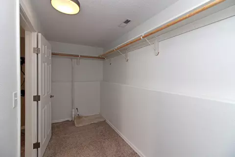 145 Lorrain Dr, Bismarck, ND 58503 photo 23