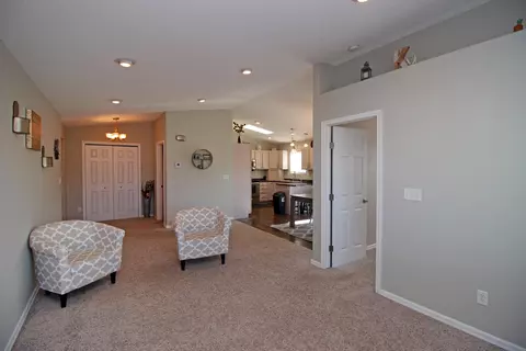 145 Lorrain Dr, Bismarck, ND 58503 photo 12