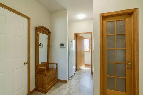 8459 Burr Oak Loop, Bismarck, ND 58501 photo 17
