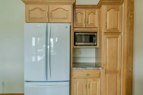 8459 Burr Oak Loop, Bismarck, ND 58501 photo 24