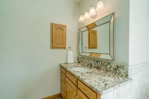 8459 Burr Oak Loop, Bismarck, ND 58501 photo 36
