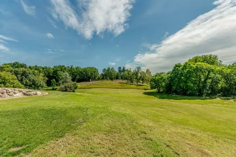 8459 Burr Oak Loop, Bismarck, ND 58501 photo 76