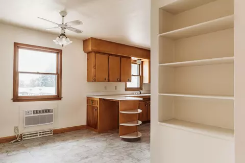 1509 Harmon Ave, Bismarck, ND 58501 photo 8
