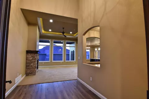 1308 Community Loop, Bismarck, ND 58503 photo 6