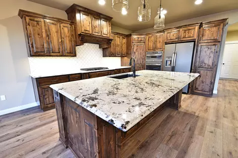 1308 Community Loop, Bismarck, ND 58503 photo 13