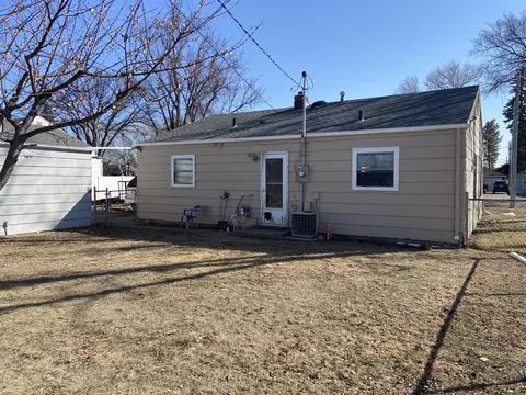 1616 E Ave E, Bismarck, ND 58501 photo 18