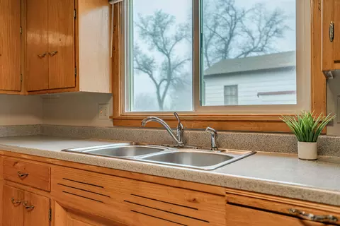 1206 Boulevard Ave, Bismarck, ND 58501 photo 8