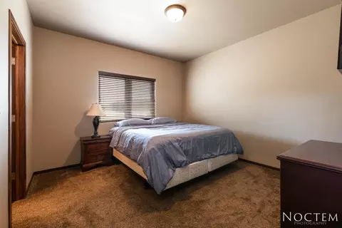 409 Fields Ct SE, Mandan, ND 58554 photo 15