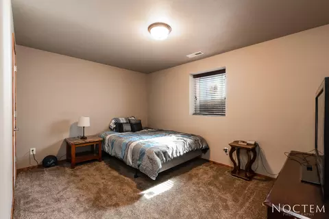409 Fields Ct SE, Mandan, ND 58554 photo 24