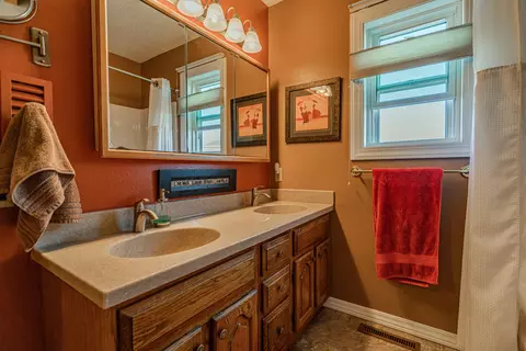 1508 Cimarron Dr, Bismarck, ND 58503 photo 19