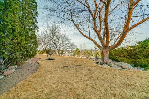 629 Huron Dr, Bismarck, ND 58503 photo 83