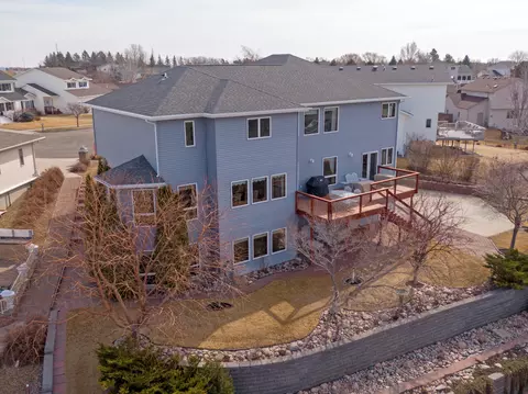 629 Huron Dr, Bismarck, ND 58503 photo 98