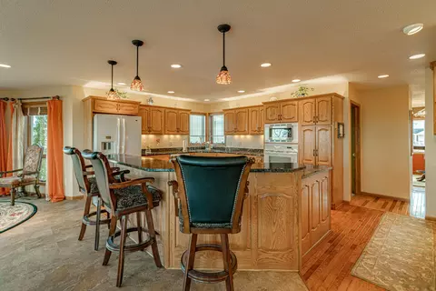 629 Huron Dr, Bismarck, ND 58503 photo 20
