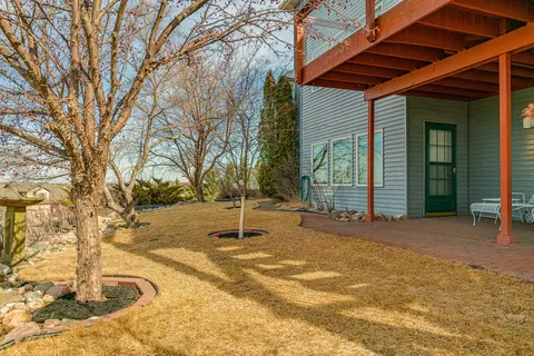 629 Huron Dr, Bismarck, ND 58503 photo 78