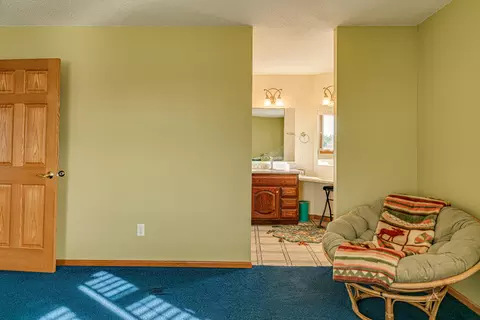 629 Huron Dr, Bismarck, ND 58503 photo 53