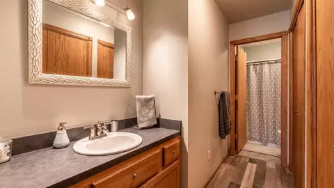1303 3rd Ave NE, Mandan, ND 58554 photo 12