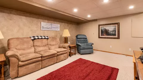 1303 3rd Ave NE, Mandan, ND 58554 photo 16
