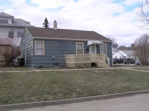 600 3rd St NW, Mandan, ND 58554 photo 12