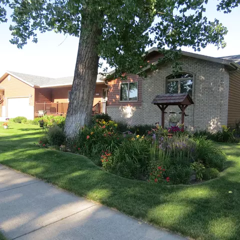 371 Napa Loop, Bismarck, ND 58504 photo 45