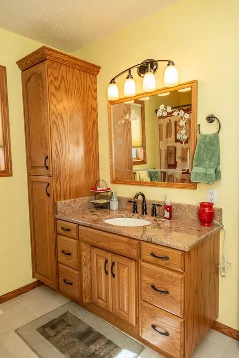 371 Napa Loop, Bismarck, ND 58504 photo 34