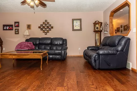 371 Napa Loop, Bismarck, ND 58504 photo 7