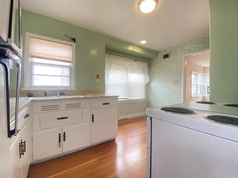 1302 N 4th St, Bismarck, ND 58501 photo 12