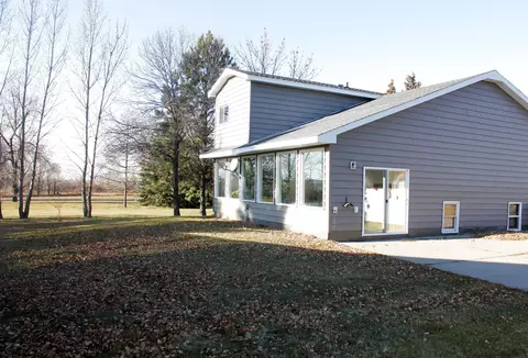 407 2nd St, Riverdale, ND 58565 photo 4
