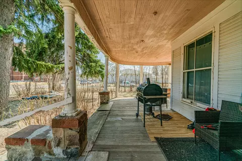 403 3rd Ave NW, Mandan, ND 58554 photo 6