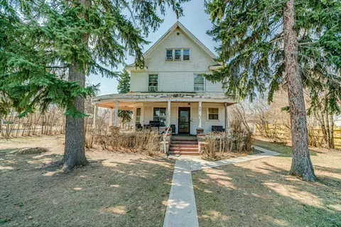 403 3rd Ave NW, Mandan, ND 58554 photo 3