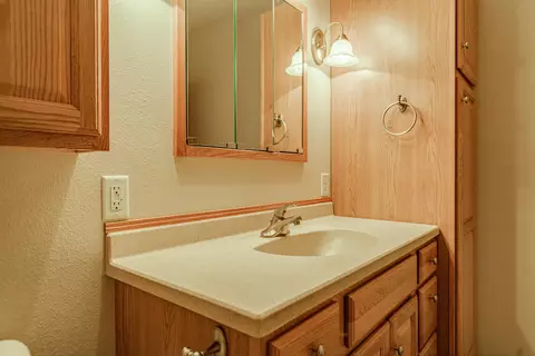 2917 Colorado Dr, Bismarck, ND 58503 photo 37
