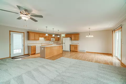 2917 Colorado Dr, Bismarck, ND 58503 photo 9