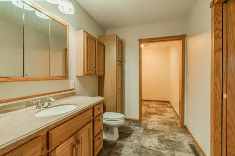 2917 Colorado Dr, Bismarck, ND 58503 photo 32