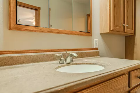 2917 Colorado Dr, Bismarck, ND 58503 photo 33