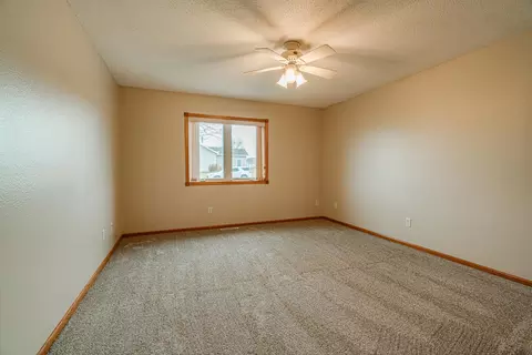 2917 Colorado Dr, Bismarck, ND 58503 photo 22