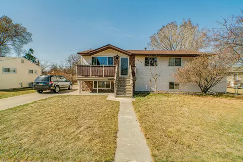 1932 N 5th St, Bismarck, ND 58501 photo 1