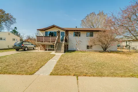 1932 N 5th St, Bismarck, ND 58501 photo 2