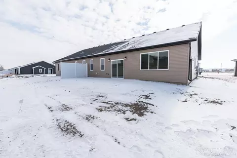3510 24th St SE, Mandan, ND 58554 photo 23