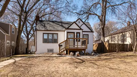 1012 8th St N, Bismarck, ND 58501 photo 1