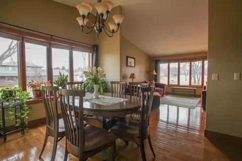 217 Quebec Ln, Bismarck, ND 58503 photo 12