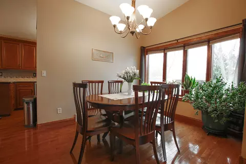 217 Quebec Ln, Bismarck, ND 58503 photo 4