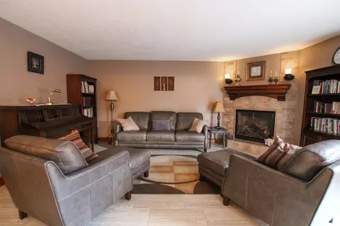 217 Quebec Ln, Bismarck, ND 58503 photo 22