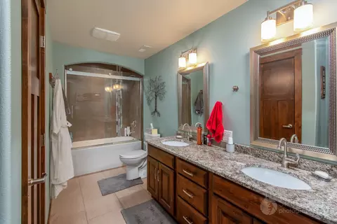 3519 Rooster Rd, Bismarck, ND 58503 photo 29