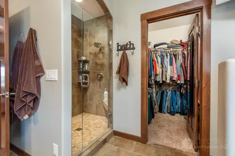 3519 Rooster Rd, Bismarck, ND 58503 photo 14