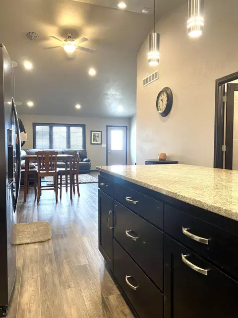 2478 Eugene Dr N, Mandan, ND 58554 photo 15