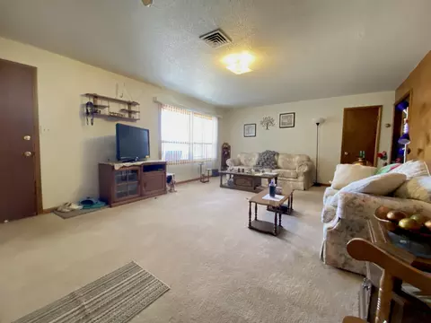 2217 E Ave E, Bismarck, ND 58501 photo 24