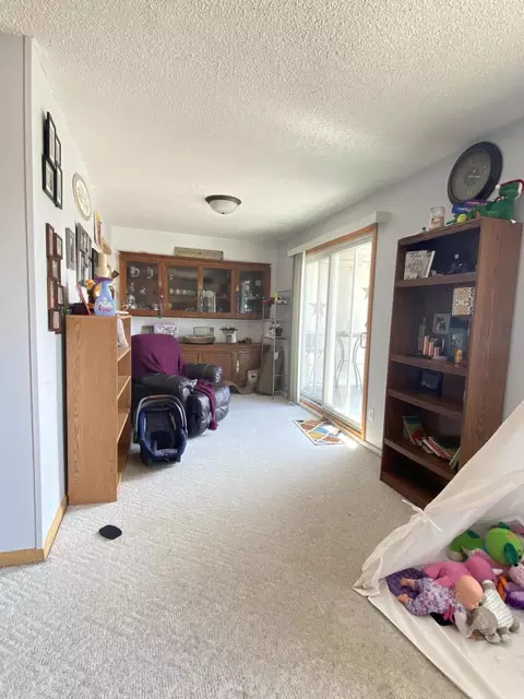 2217 E Ave E, Bismarck, ND 58501 photo 8