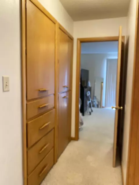 2217 E Ave E, Bismarck, ND 58501 photo 20